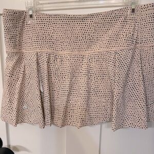 Lululemon skirt with shorts underneath. Unsure of exact style.